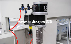 UV噴涂機(jī)美國固瑞克柱塞式泵浦.jpg UV噴涂機(jī)美國固瑞克柱塞式泵浦.jpg
